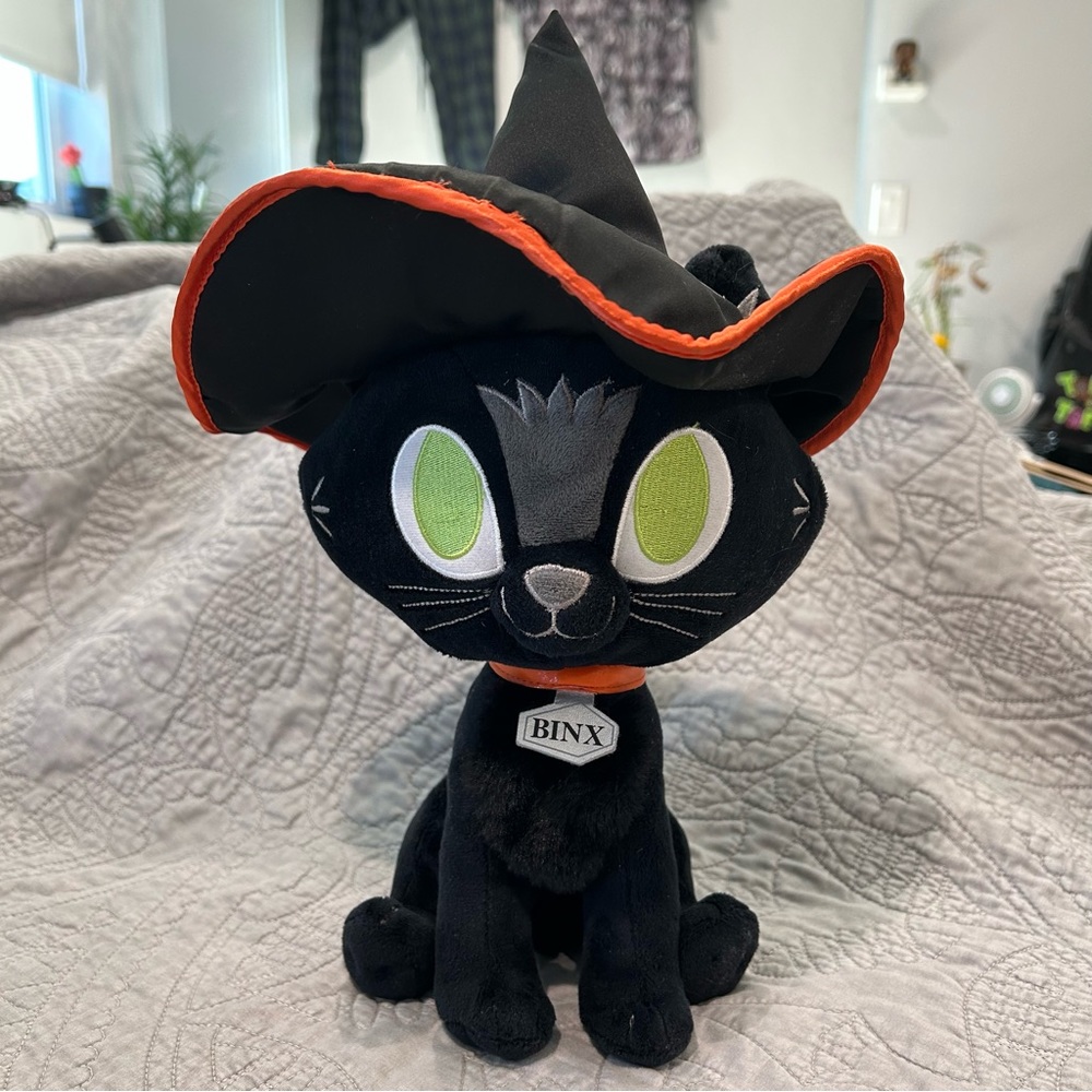 Hocus Pocus Binx plush cat